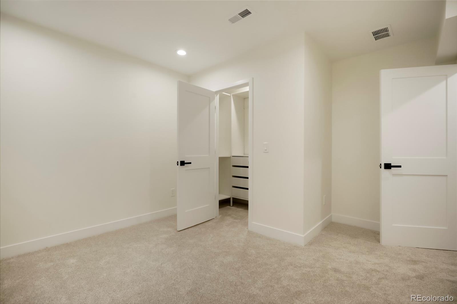 784 Locust Street Denver, CO 80220 - Photo 30 of 40