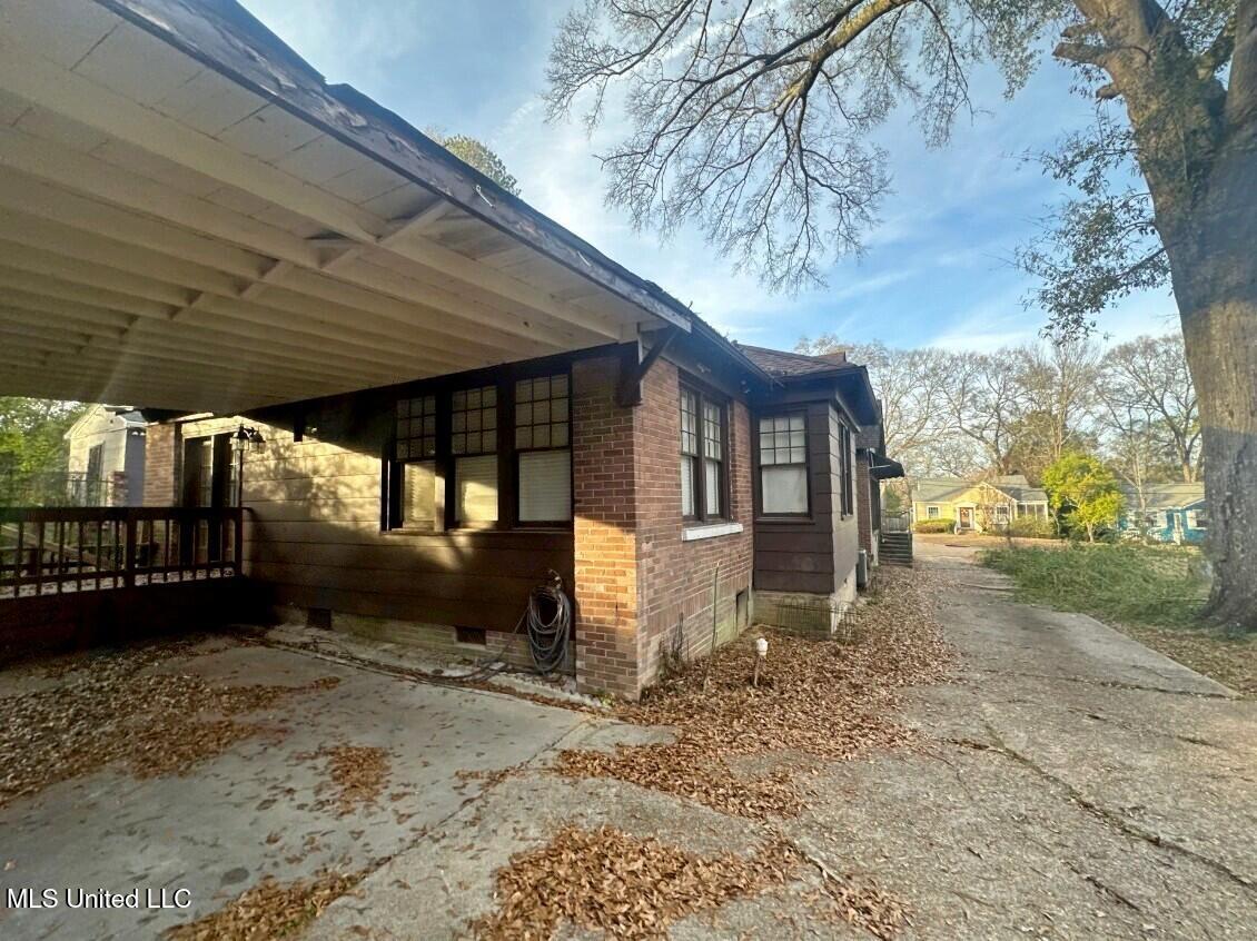 627 Mohawk Avenue Jackson, MS 39216 - Photo 11 of 12 4