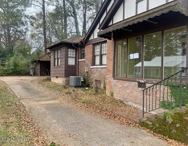 $230,000 | 627 Mohawk Avenue, Jackson, MS 39216