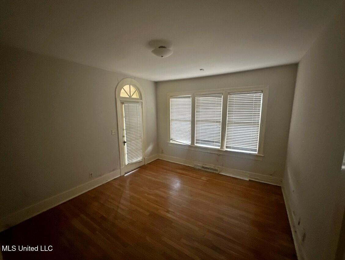 627 Mohawk Avenue Jackson, MS 39216 - Photo 9 of 12 9