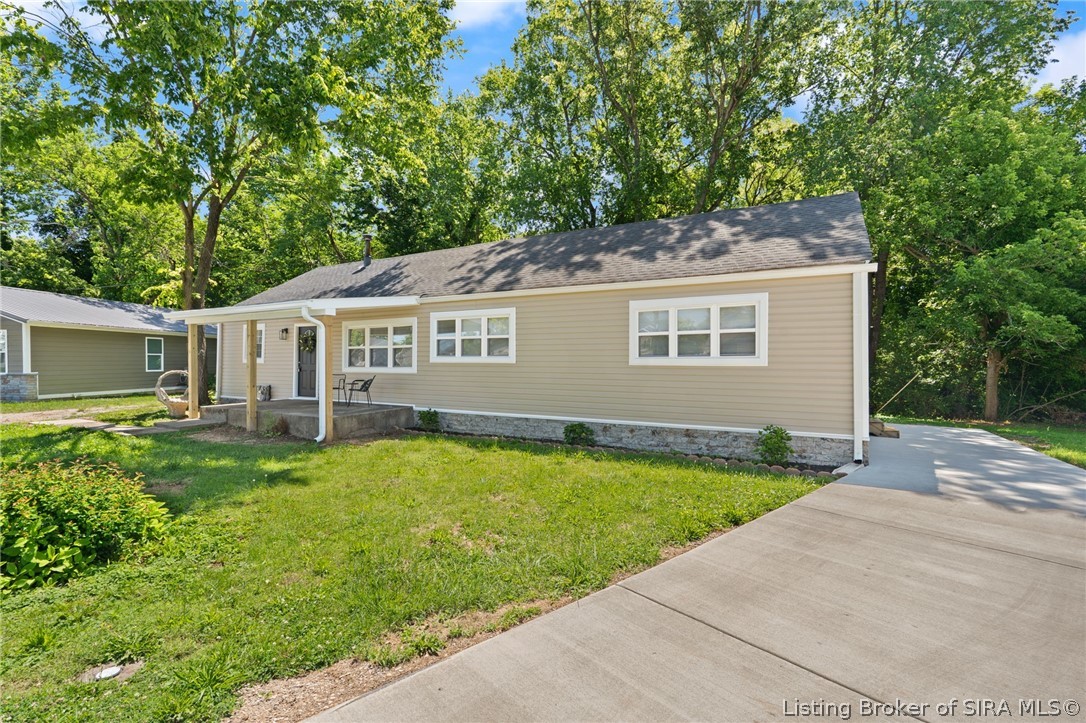 309 Ridge Road Charlestown, IN 47111 - Photo 2 of 36