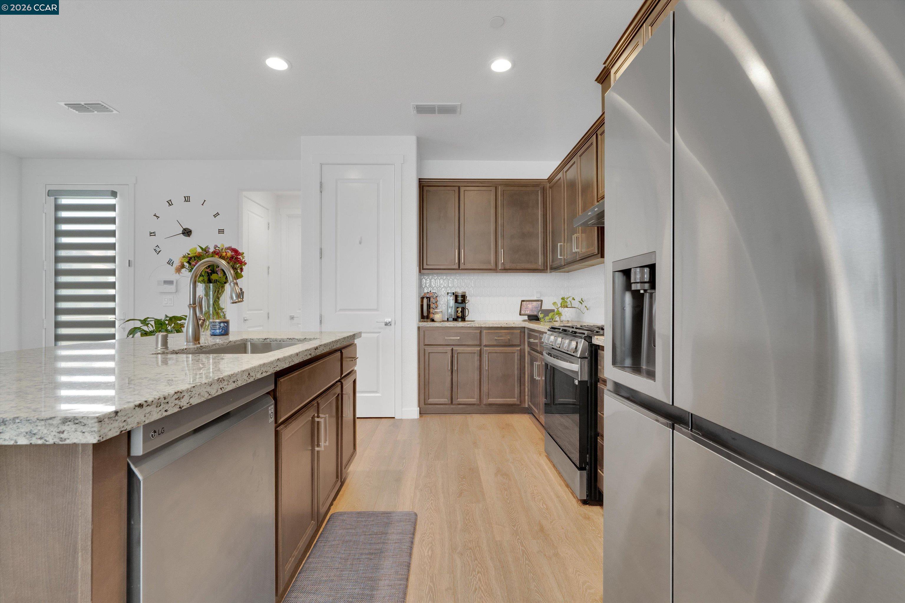 2307 Rustic Oak Lane Rio Vista, CA 94571 - Photo 5 of 31