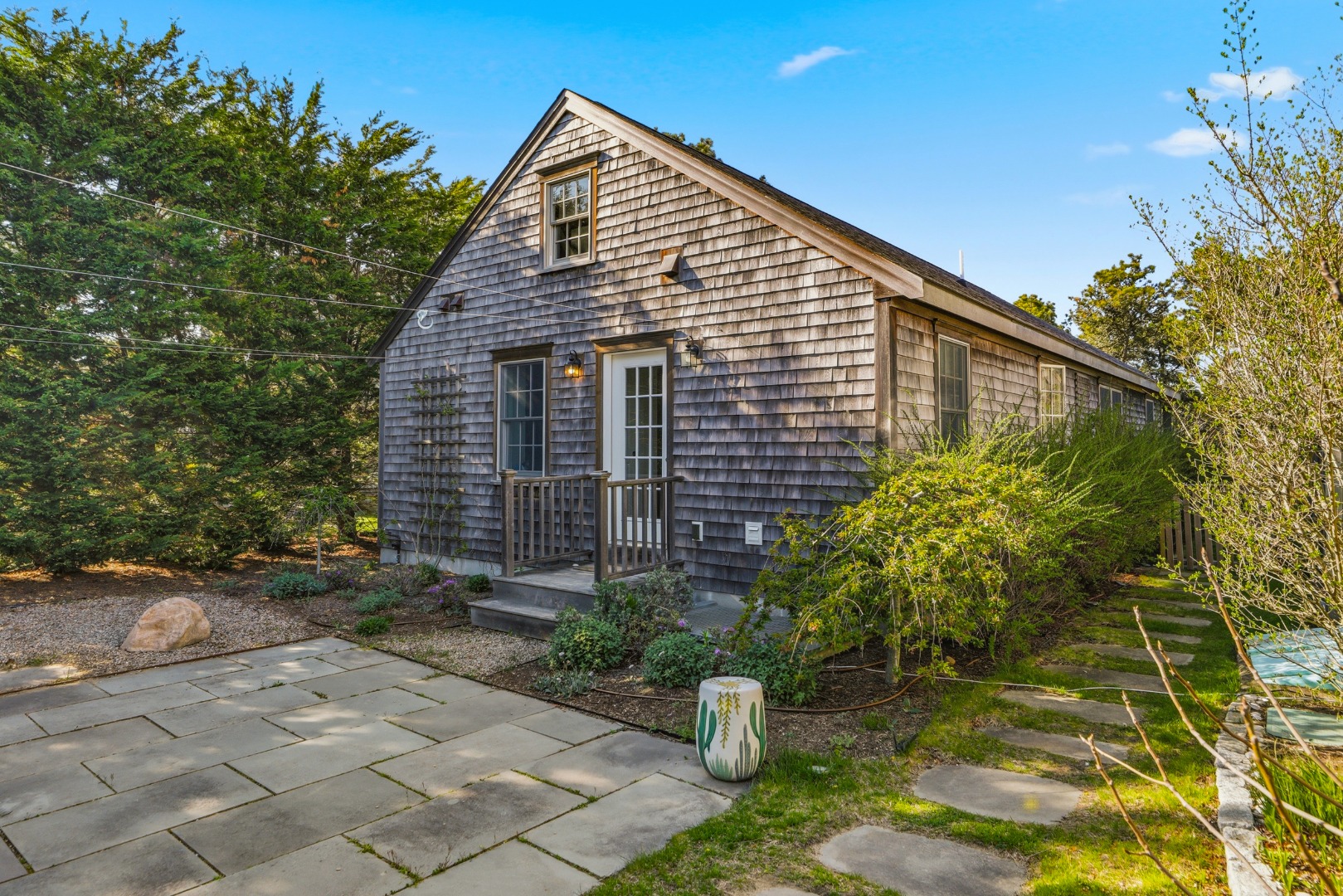 18 Pine Tree Road Nantucket, MA 02554 - Photo 3 of 27