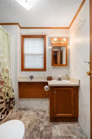 $2,000 | 111 Mishnock Road, West Greenwich, RI 02817