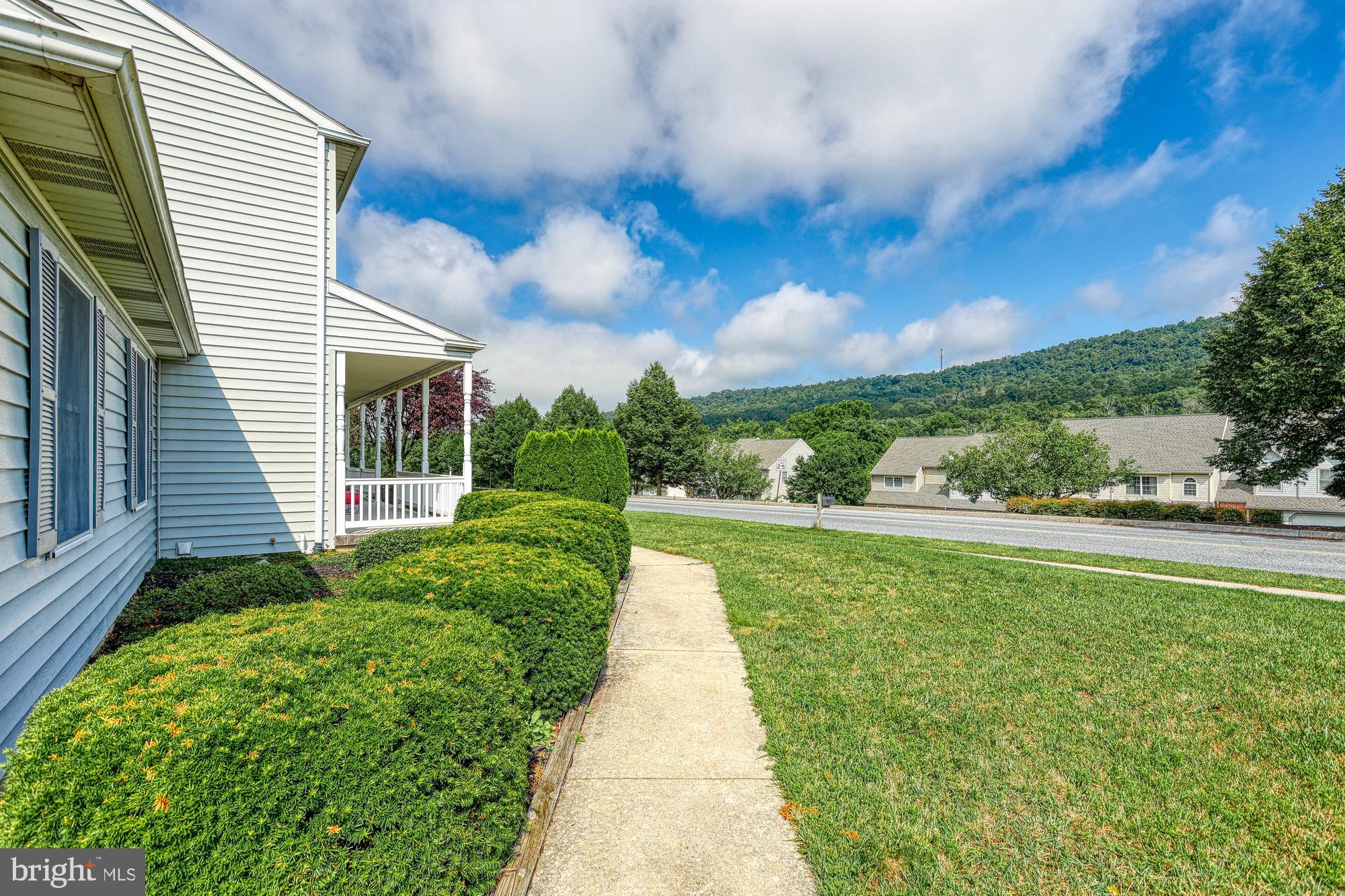 1961 Deer Path Road Harrisburg, PA 17110 - Photo 5 of 49 Gallery Image 5