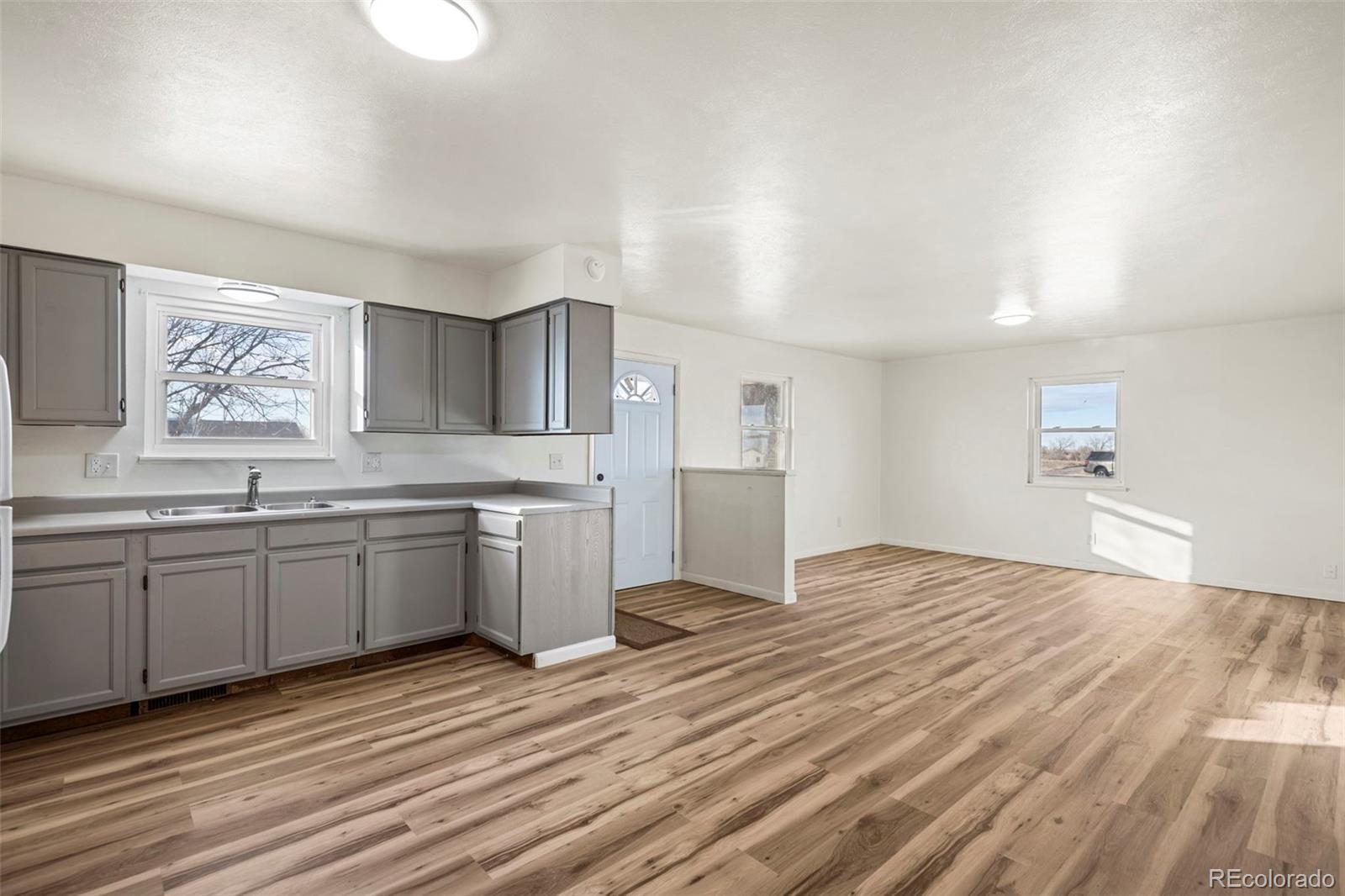 17804 County Road 12 Fort Lupton, CO 80621 - Photo 8 of 44