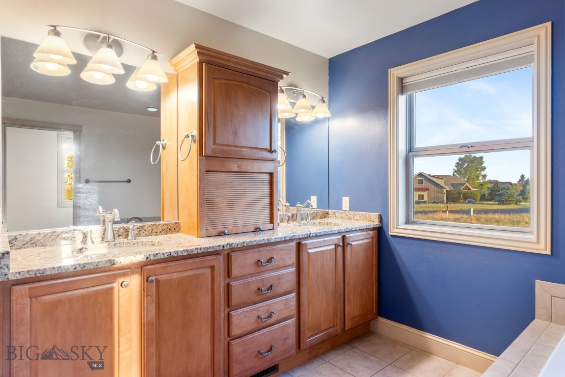 827 Antelope Ridge Road Belgrade, MT 59714 - Photo 55 of 93 Master Bath