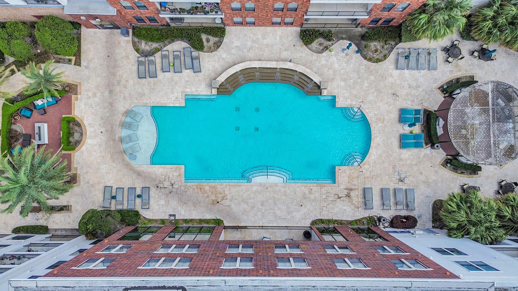 6363 San Felipe Street, Unit 314 Houston, TX 77057 - Photo 26 of 43 an aerial view of a house with garden space and street view