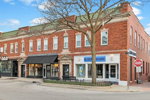 $2,800 | 19 East 1st Street, Unit C, Hinsdale, IL 60521