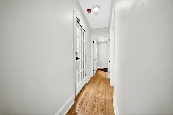 $2,800 | 19 East 1st Street, Unit C, Hinsdale, IL 60521