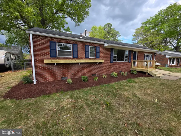 $325,000 | 14 Teakwood Drive, Newport News, VA 23601