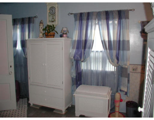 14 Brookline Street Townsend, MA 01469 - Photo 14 of 30 Gallery Image 14
