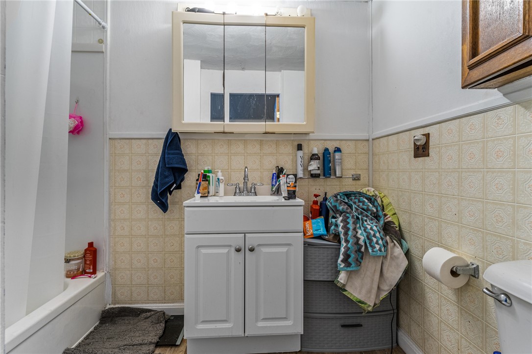 169 Park Avenue Woonsocket, RI 02895 - Photo 33 of 50