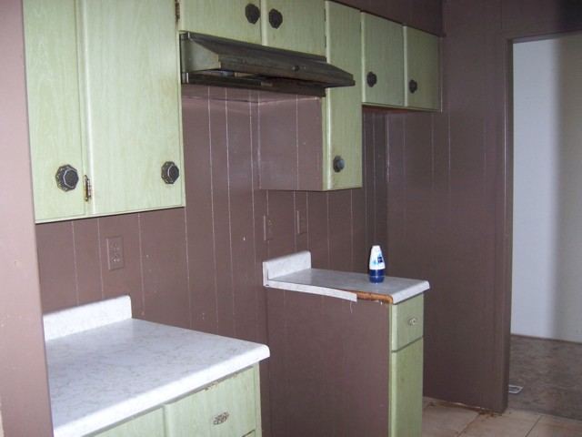 3715 Kilgore Road Avoca, MI 48006 - Photo 3 of 12 31003849-2.JPG