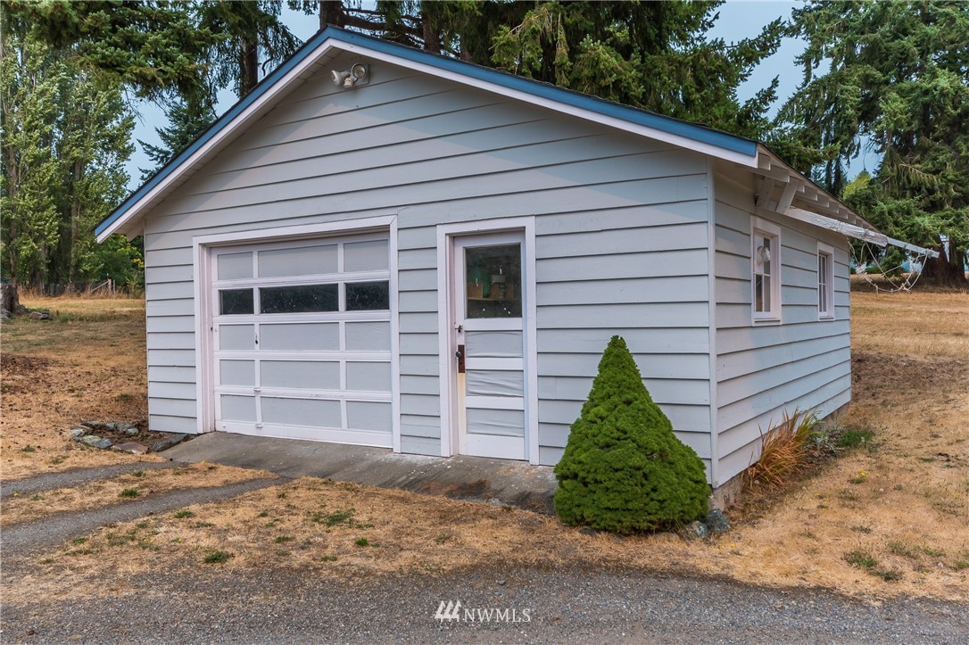 3066 Taylor Road Oak Harbor, WA 98277 - Photo 19 of 24 Gallery Image 19