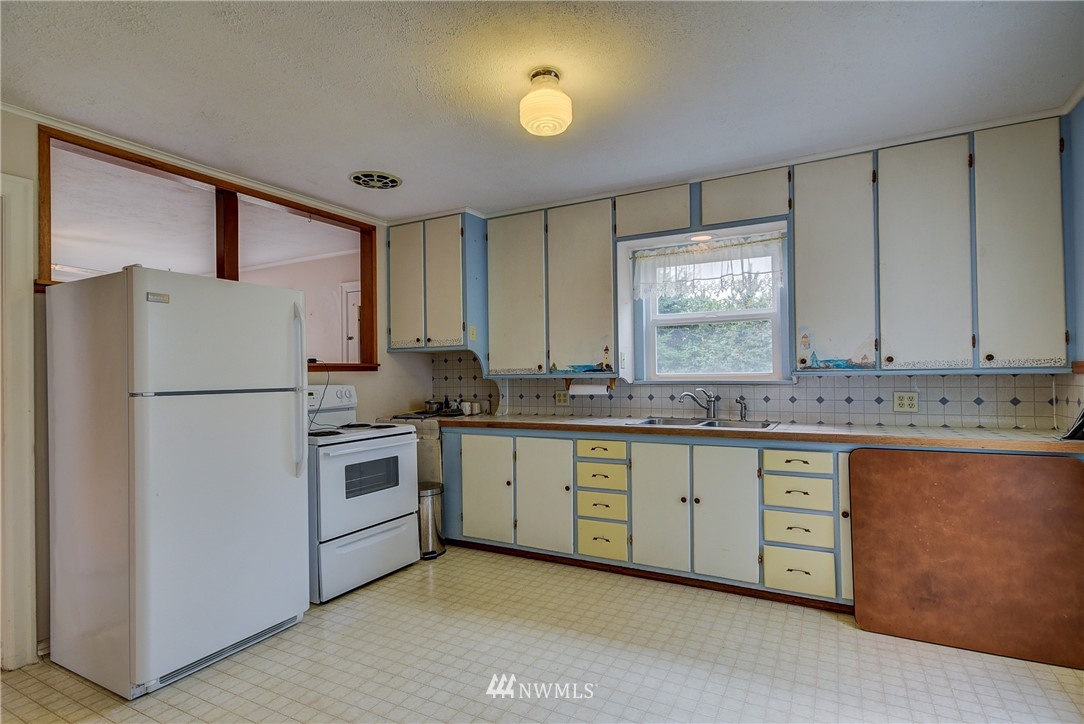 3066 Taylor Road Oak Harbor, WA 98277 - Photo 10 of 24 Gallery Image 10