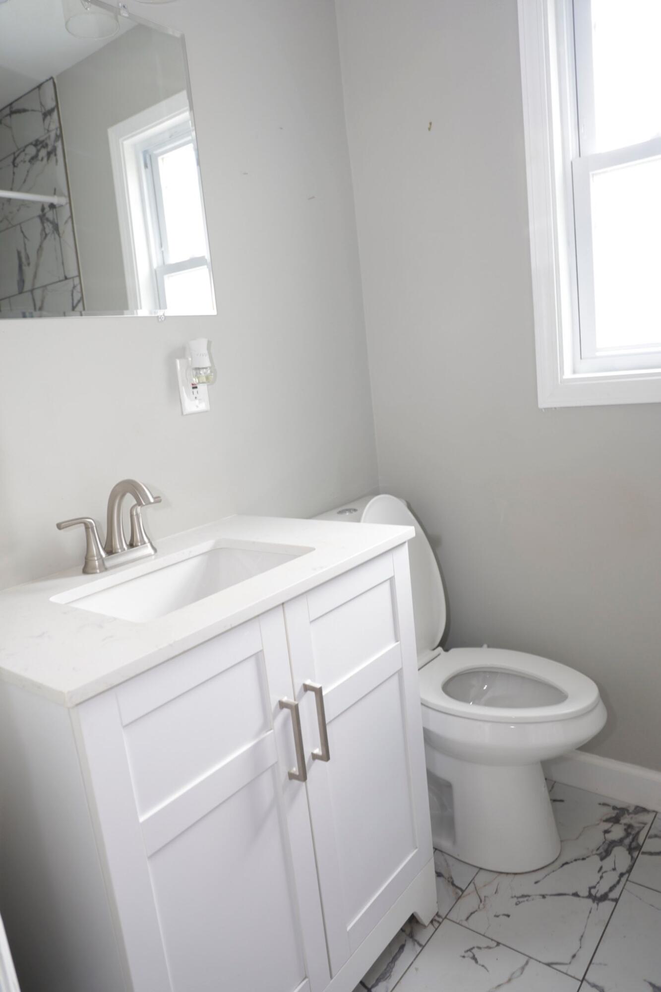140 Morningside Avenue Gary, IN 46408 - Photo 23 of 48 1333x2000