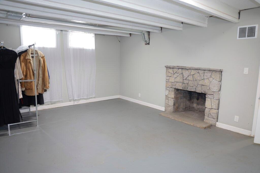 140 Morningside Avenue Gary, IN 46408 - Photo 33 of 48 1024x683