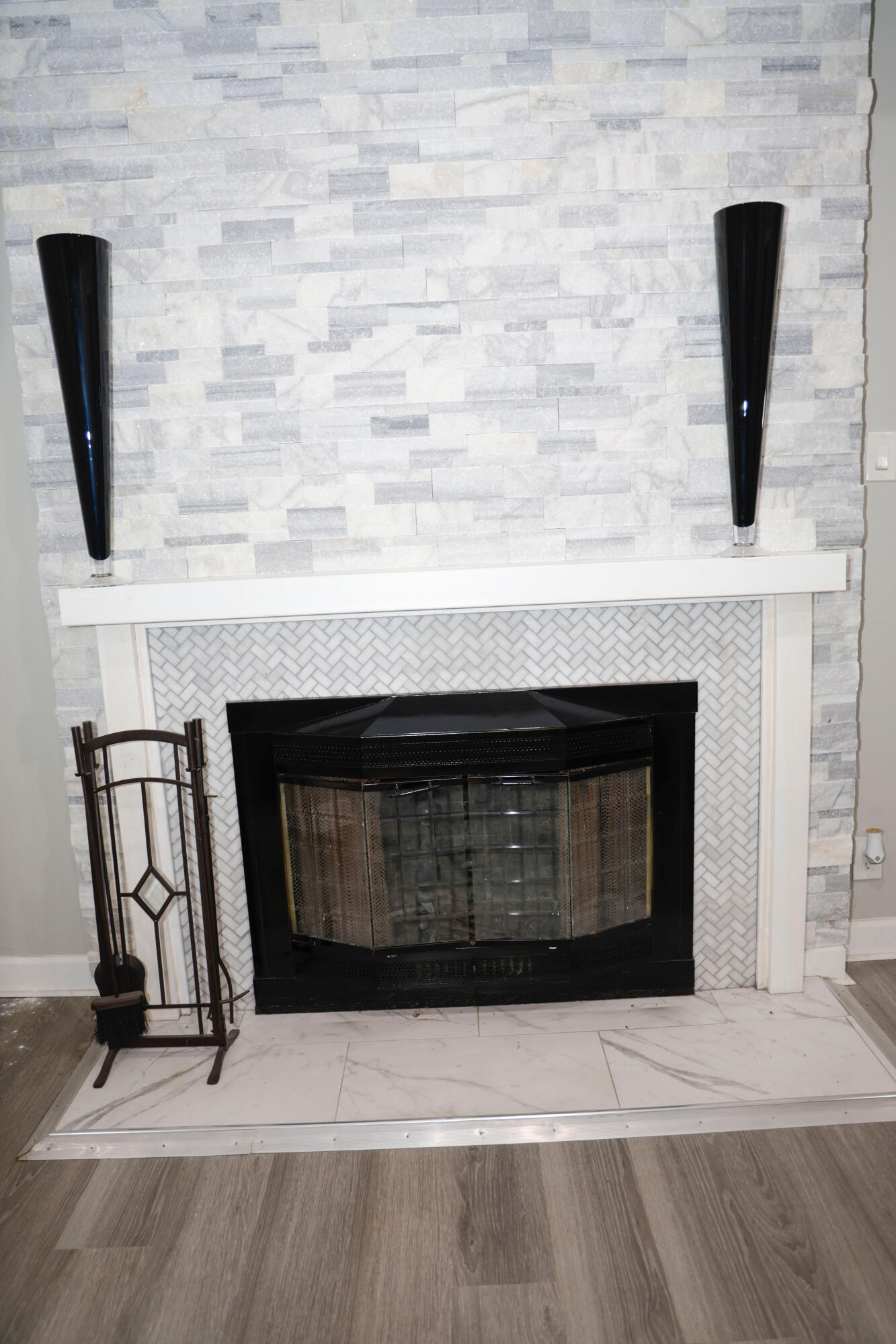 140 Morningside Avenue Gary, IN 46408 - Photo 9 of 48 1333x2000