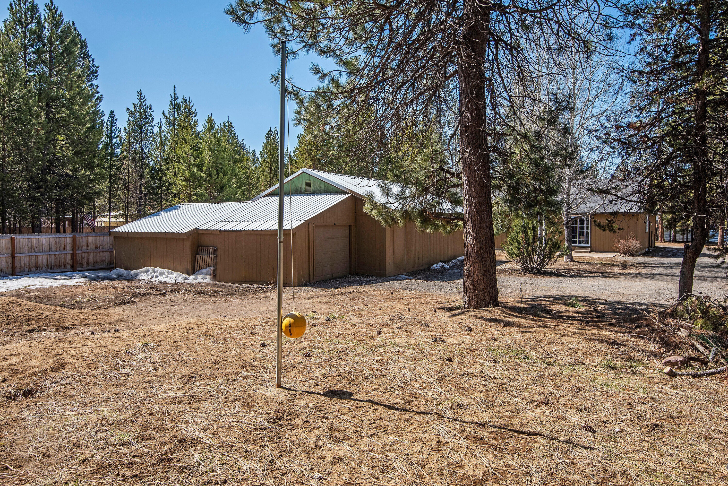 56274 Black Duck Road Bend, OR 97707 - Photo 17 of 25 56274 Black Duck Rd Bend OR-print-017-02