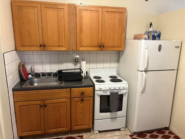 $1,450 | 17131 Northwest 32 Court, Unit 1, Miami Gardens, FL 33056