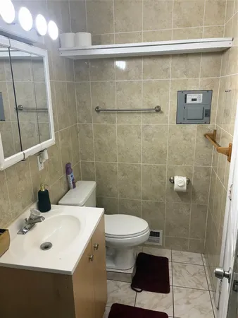 $1,450 | 17131 Northwest 32 Court, Unit 1, Miami Gardens, FL 33056