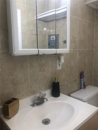$1,450 | 17131 Northwest 32 Court, Unit 1, Miami Gardens, FL 33056
