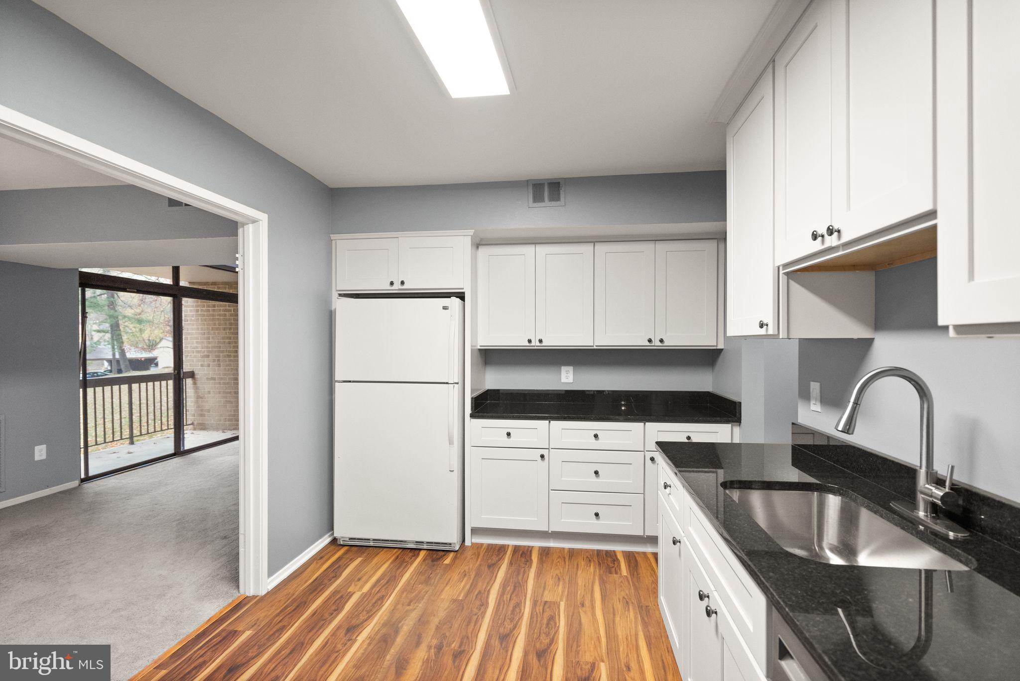 1639 Parkcrest Circle, Unit 200 Reston, VA 20190 - Photo 17 of 44