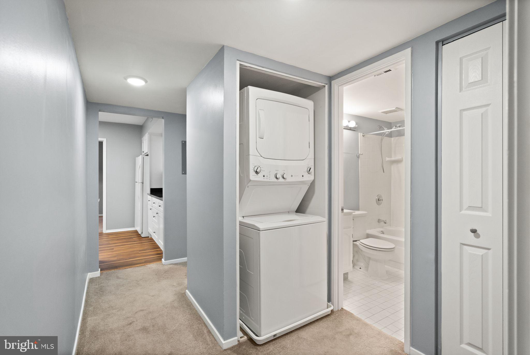 1639 Parkcrest Circle, Unit 200 Reston, VA 20190 - Photo 28 of 44