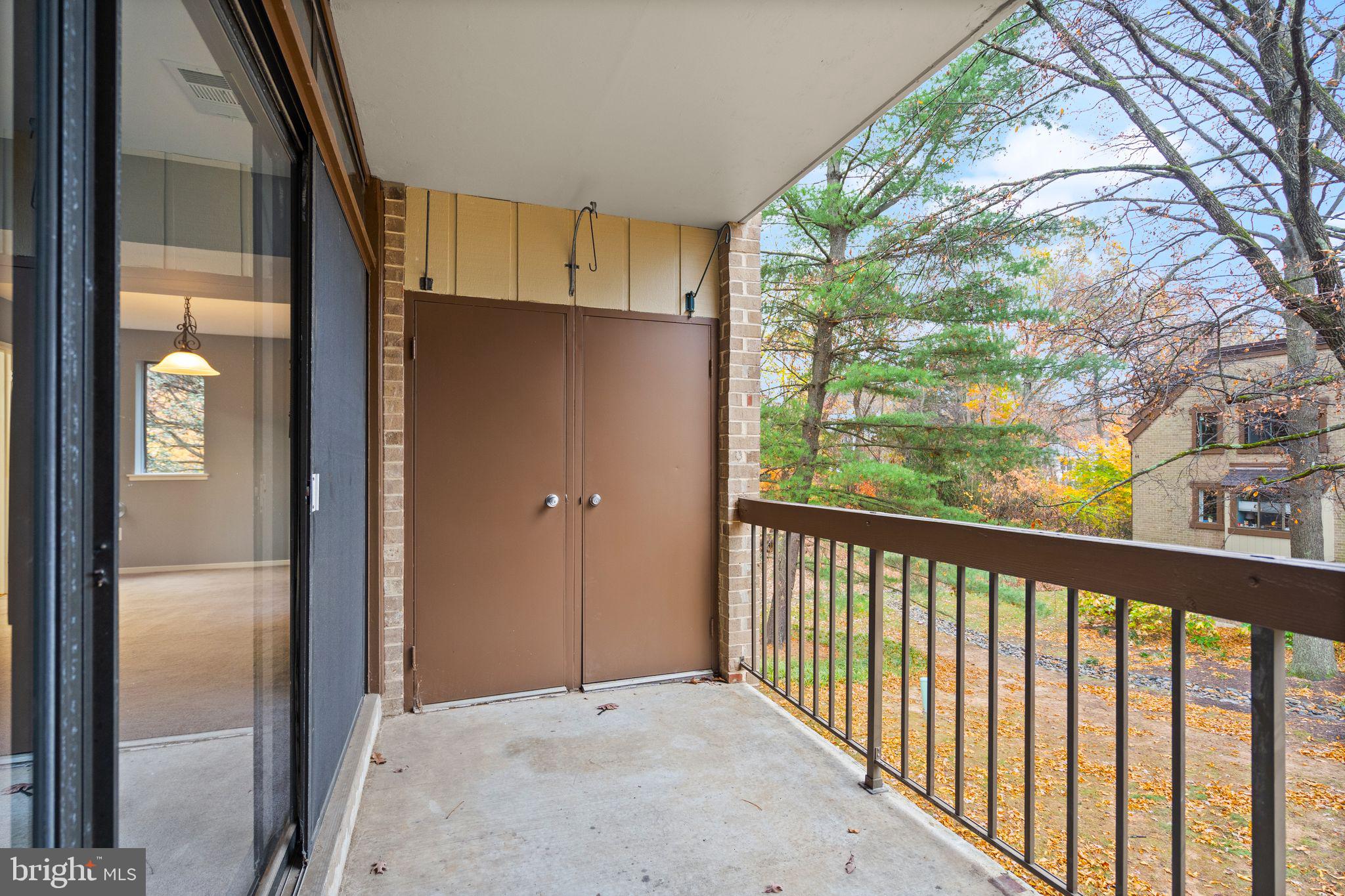 1639 Parkcrest Circle, Unit 200 Reston, VA 20190 - Photo 36 of 44