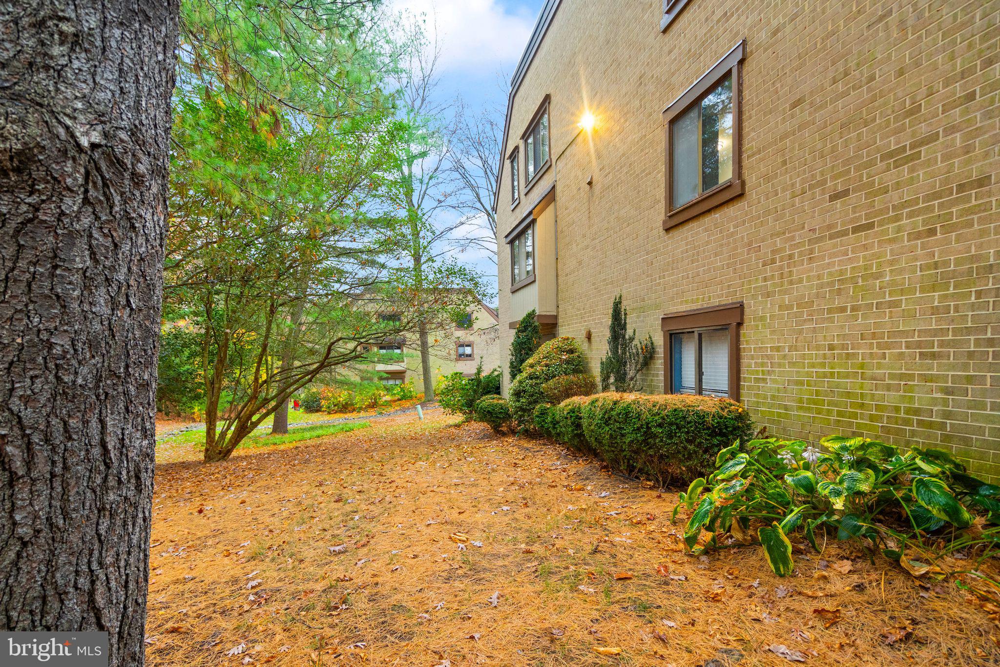 1639 Parkcrest Circle, Unit 200 Reston, VA 20190 - Photo 42 of 44