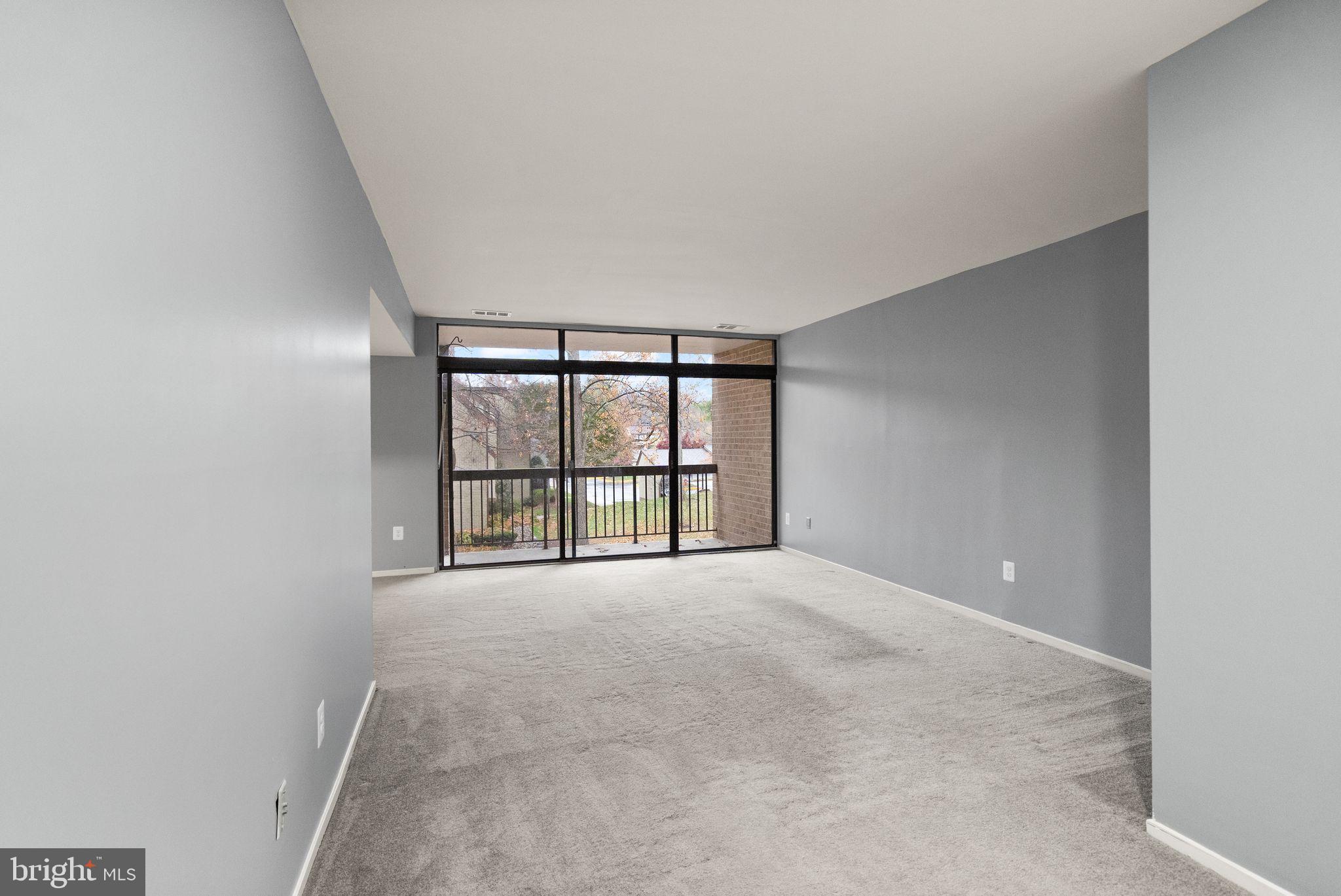 1639 Parkcrest Circle, Unit 200 Reston, VA 20190 - Photo 5 of 44