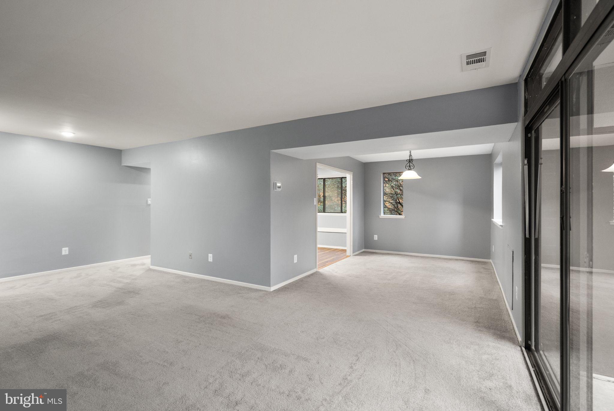 1639 Parkcrest Circle, Unit 200 Reston, VA 20190 - Photo 9 of 44