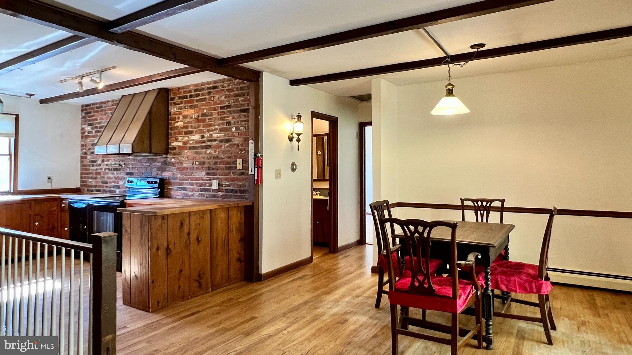 280 Headquarters Road Erwinna, PA 18920 - Photo 4 of 24 Dining area and kitchen