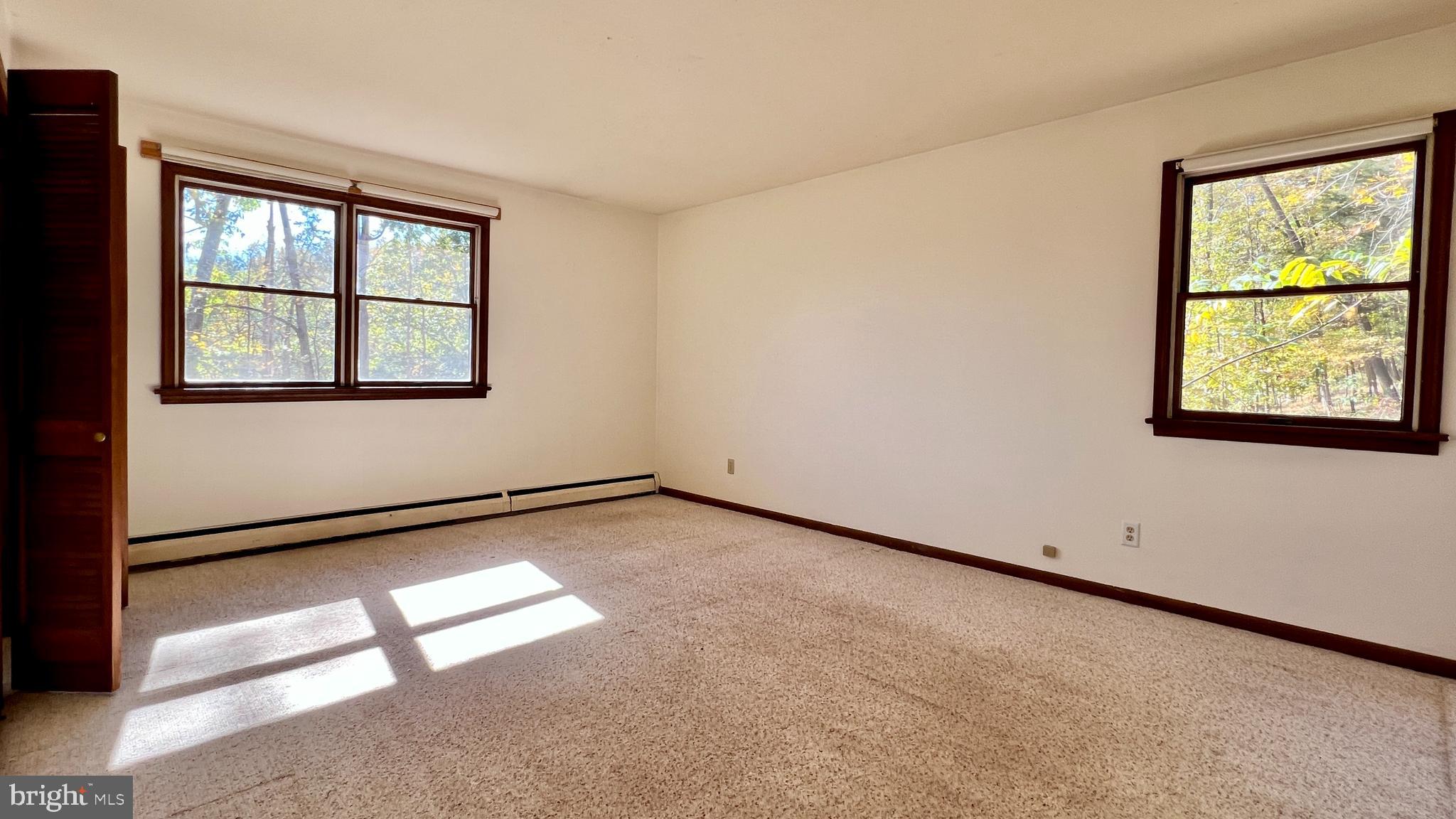 280 Headquarters Road Erwinna, PA 18920 - Photo 9 of 24 Principal bedroom with walk-in closet