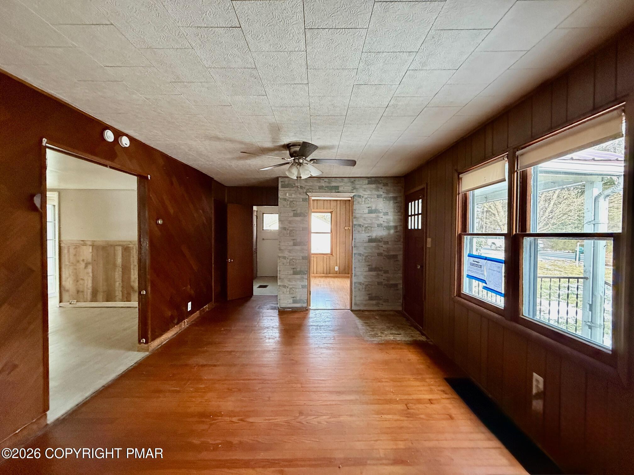 197 Highway 715 Brodheadsville, PA 18322 - Photo 18 of 20 IMG_2636