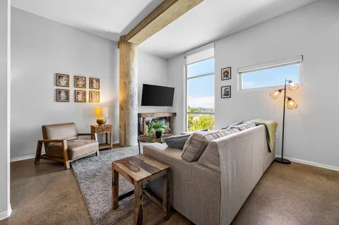 $294,900 | 2115 Yeaman Place, Unit 421, Nashville, TN 37206