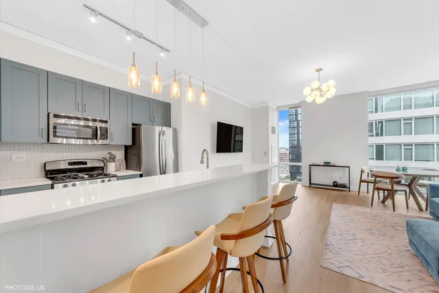 $3,000 | 170 West Polk Street, Unit 1101, Chicago, IL 60605