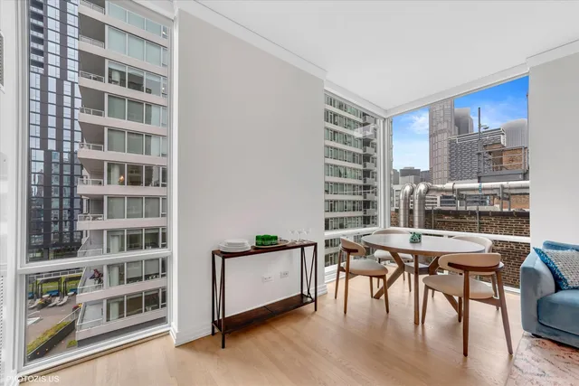 $3,000 | 170 West Polk Street, Unit 1101, Chicago, IL 60605