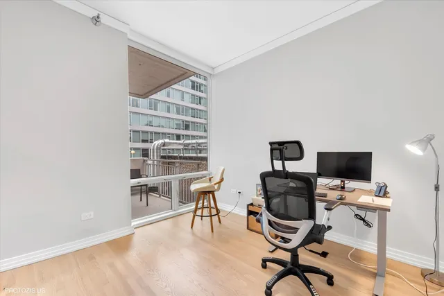 $3,000 | 170 West Polk Street, Unit 1101, Chicago, IL 60605