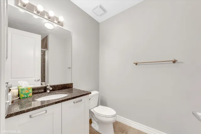 $3,000 | 170 West Polk Street, Unit 1101, Chicago, IL 60605