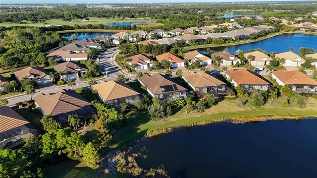 $1,250,000 | 7131 Whittlebury Trail, Bradenton, FL 34202