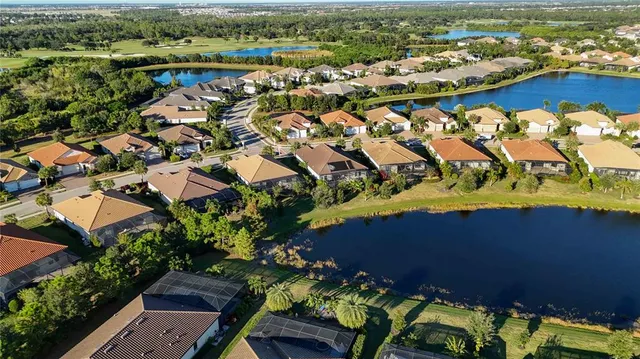 $1,250,000 | 7131 Whittlebury Trail, Bradenton, FL 34202