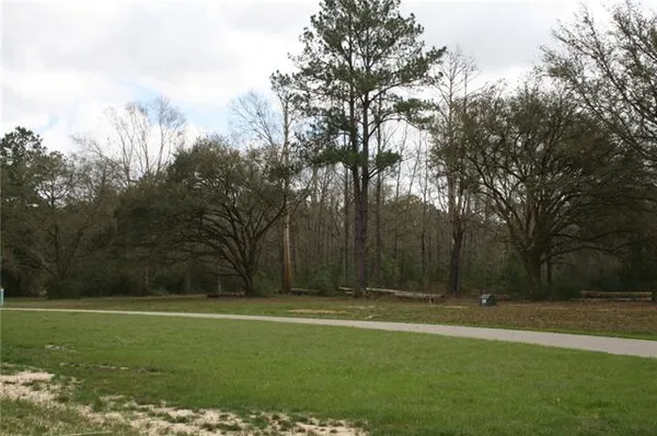 $299,000 | 21125 Little River Bend, Covington, LA 70433
