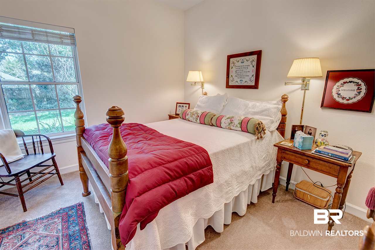 205 Hawthorne Circle Fairhope, AL 36532 - Photo 22 of 28
