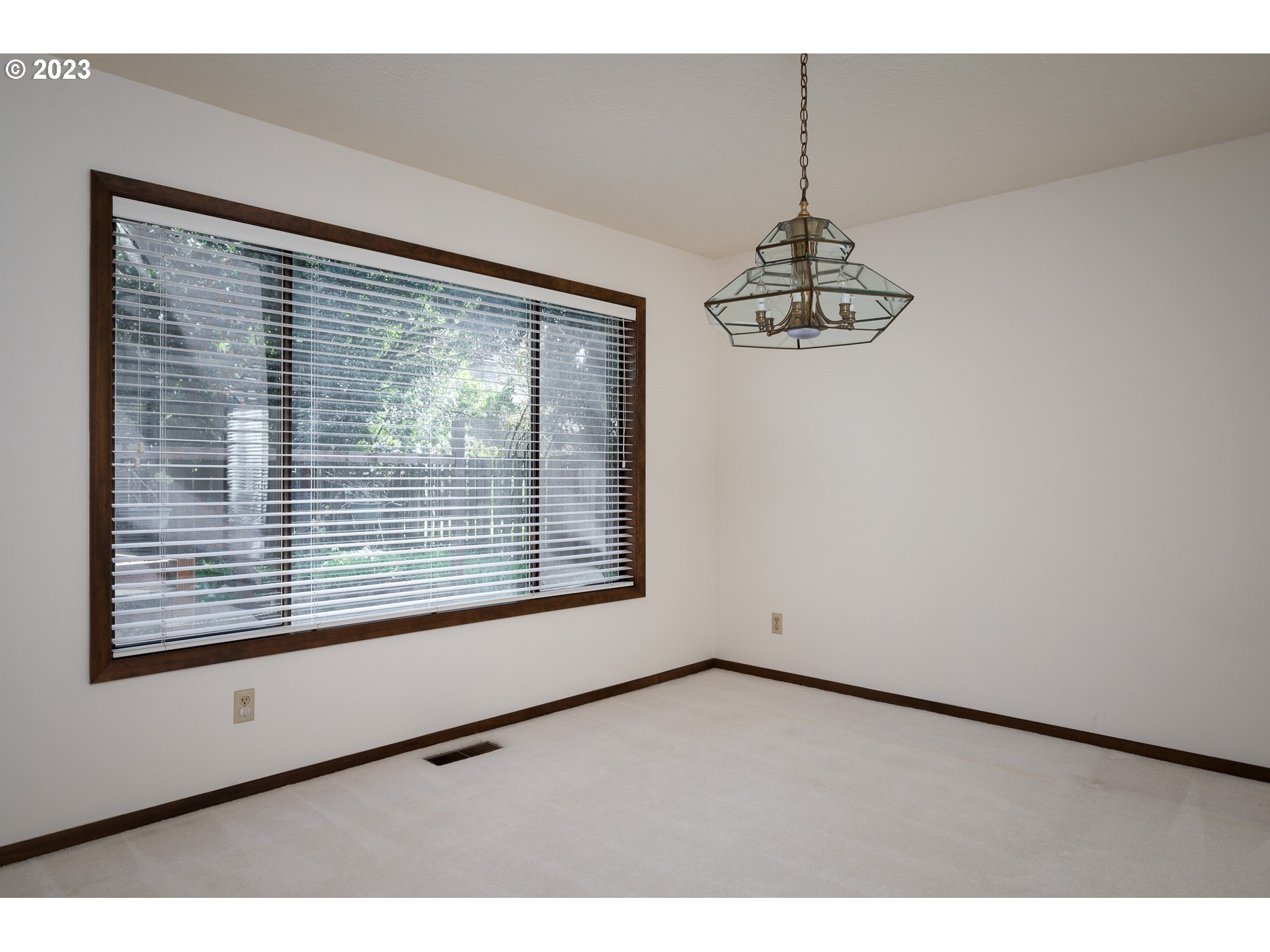 17270 Southwest Rivendell Drive Durham, OR 97224 - Photo 8 of 38 Dining Room