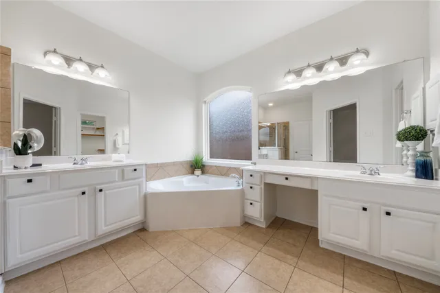 $3,300 | 9535 Empress Crossing Drive, Spring, TX 77379