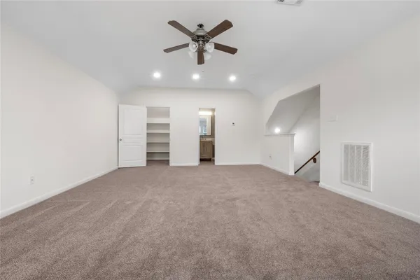 a view of a walk in closet