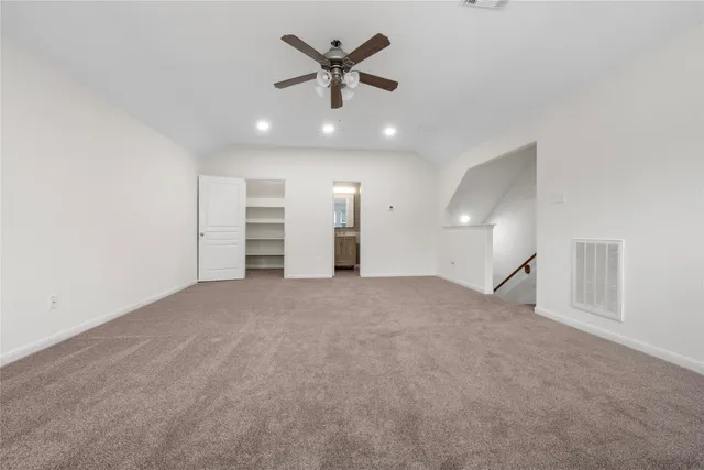 $3,300 | 9535 Empress Crossing Drive, Spring, TX 77379