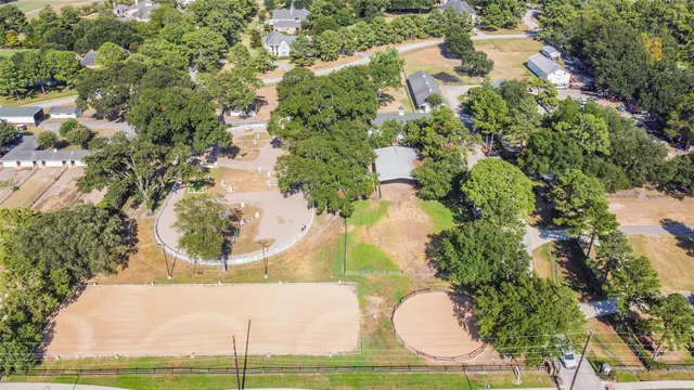 $3,300 | 9535 Empress Crossing Drive, Spring, TX 77379